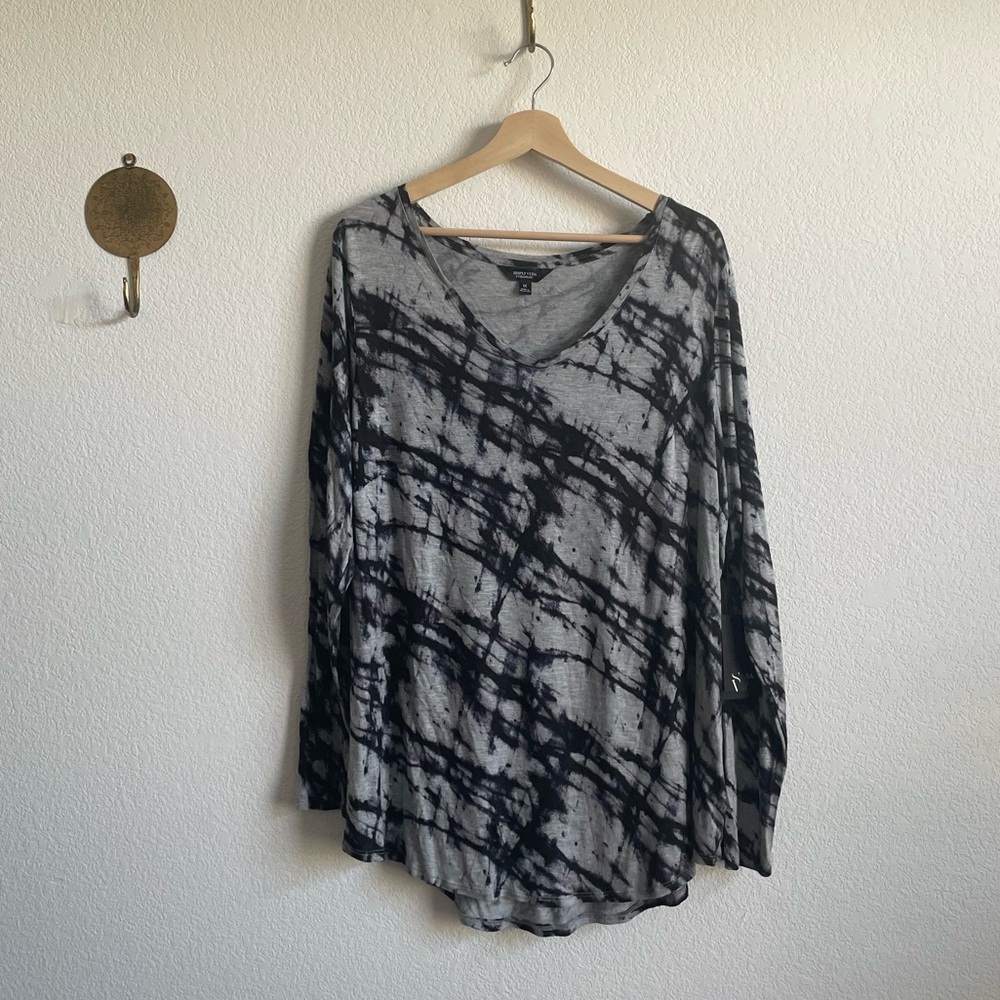 Simply Vera Vera Wang Long-sleeved V-neck Size 1X (16-18) - New With Tags